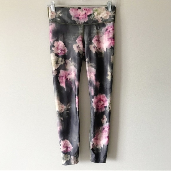Joy Lab Floral Roses 7/8 Leggings Green/Pink Small - Picture 3 of 11